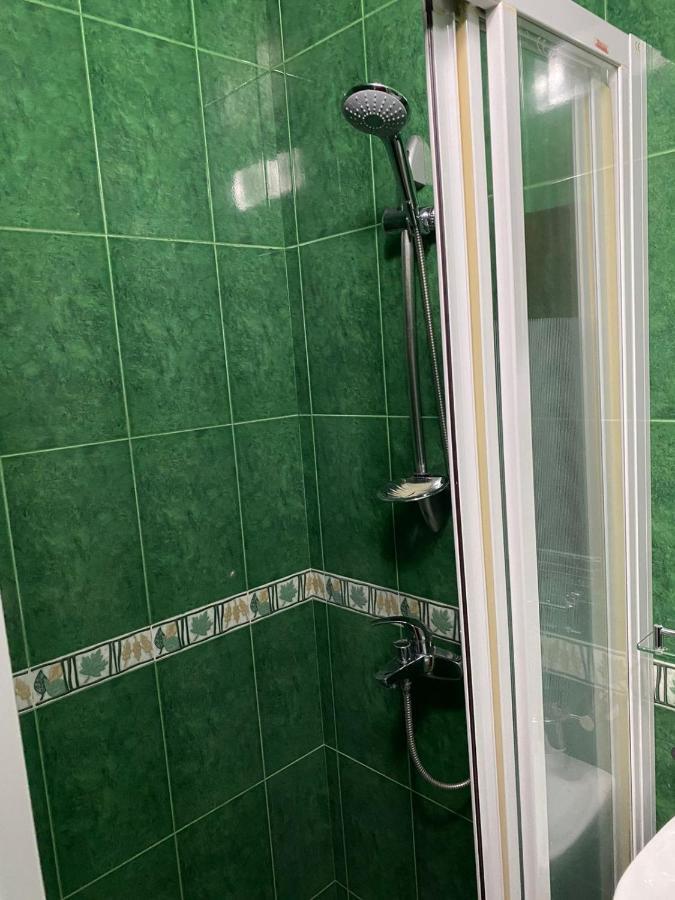 Hotel Pavo Tbilisi Ngoại thất bức ảnh